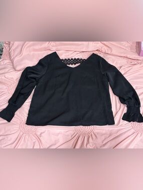 SHEIN Black Long Sleeve V-Neck Lace Back Blouse
